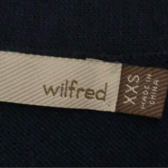 Aritzia Wilfred Navy Vest - Picture 2 of 4